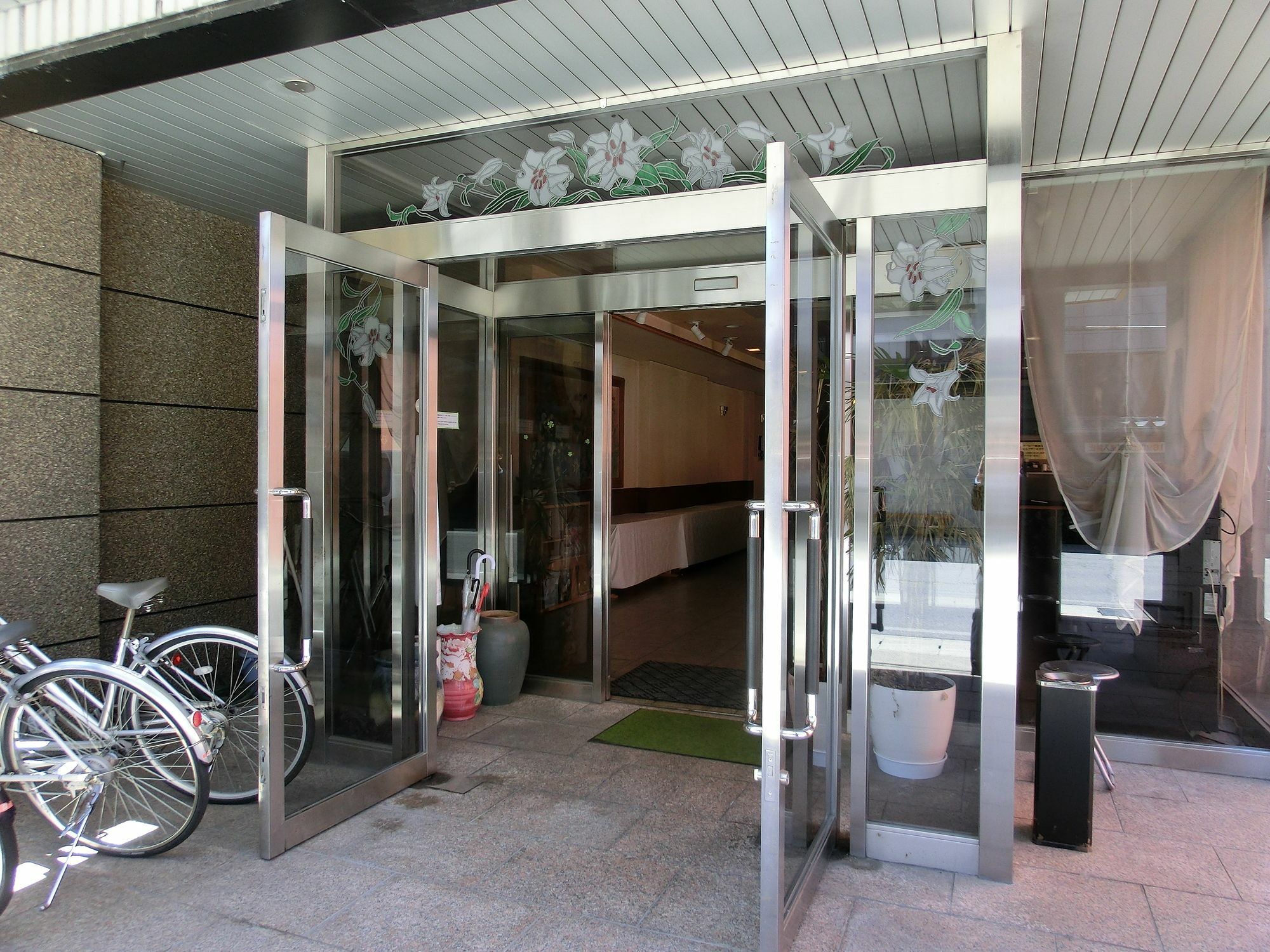 Hotel Hana Такаяма Екстер'єр фото
