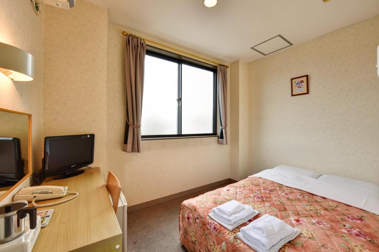Hotel Hana Такаяма Екстер'єр фото